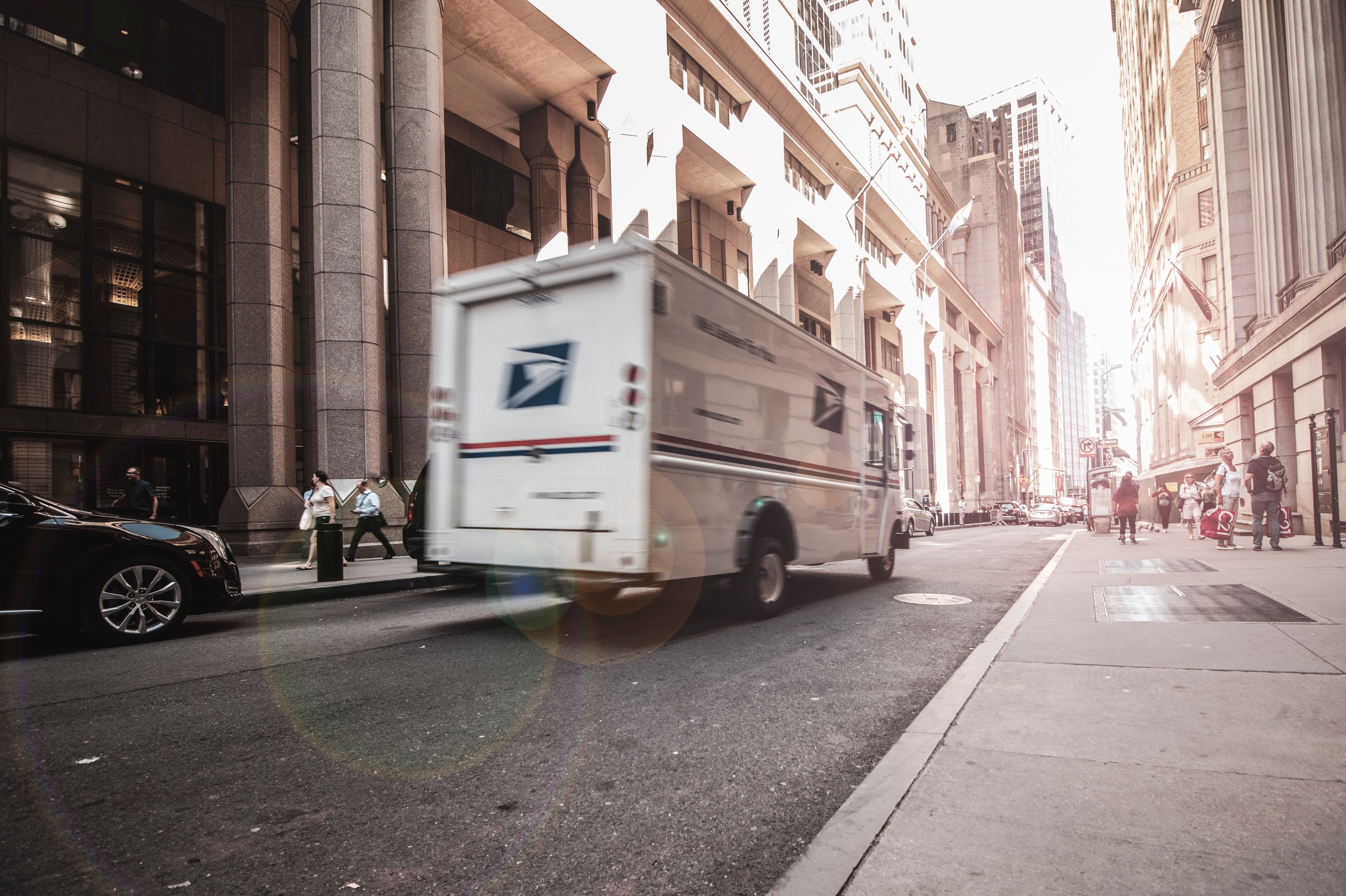 USPS delivery; Credit: @trebron on Unsplash